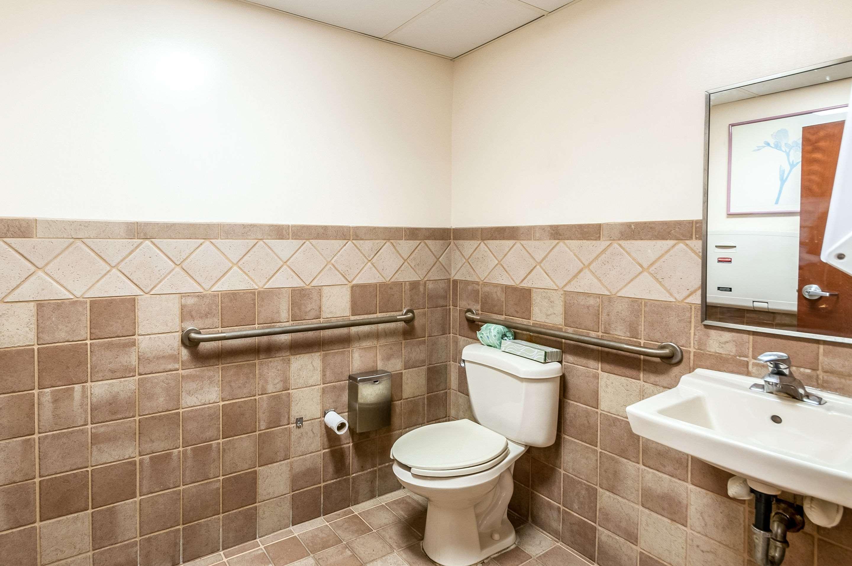 Econo Lodge Inn & Suites Middletown Extérieur photo